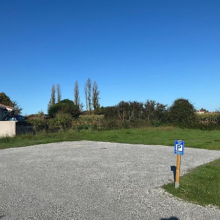 Charmant T2, Cl 3 Etoiles, 4 Lits, 4 Personnes Et 1Enfant, Parking Et Terrasse Saint-Sever  Exterior photo